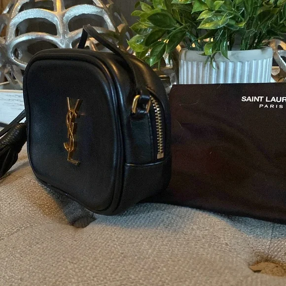 SAINT LAURENT Nappa Monogram Blogger Bag - Picture 4 of 17